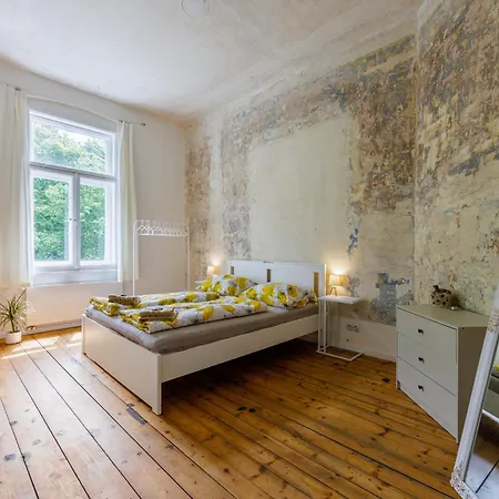 Design In The Heart Of Apartment *